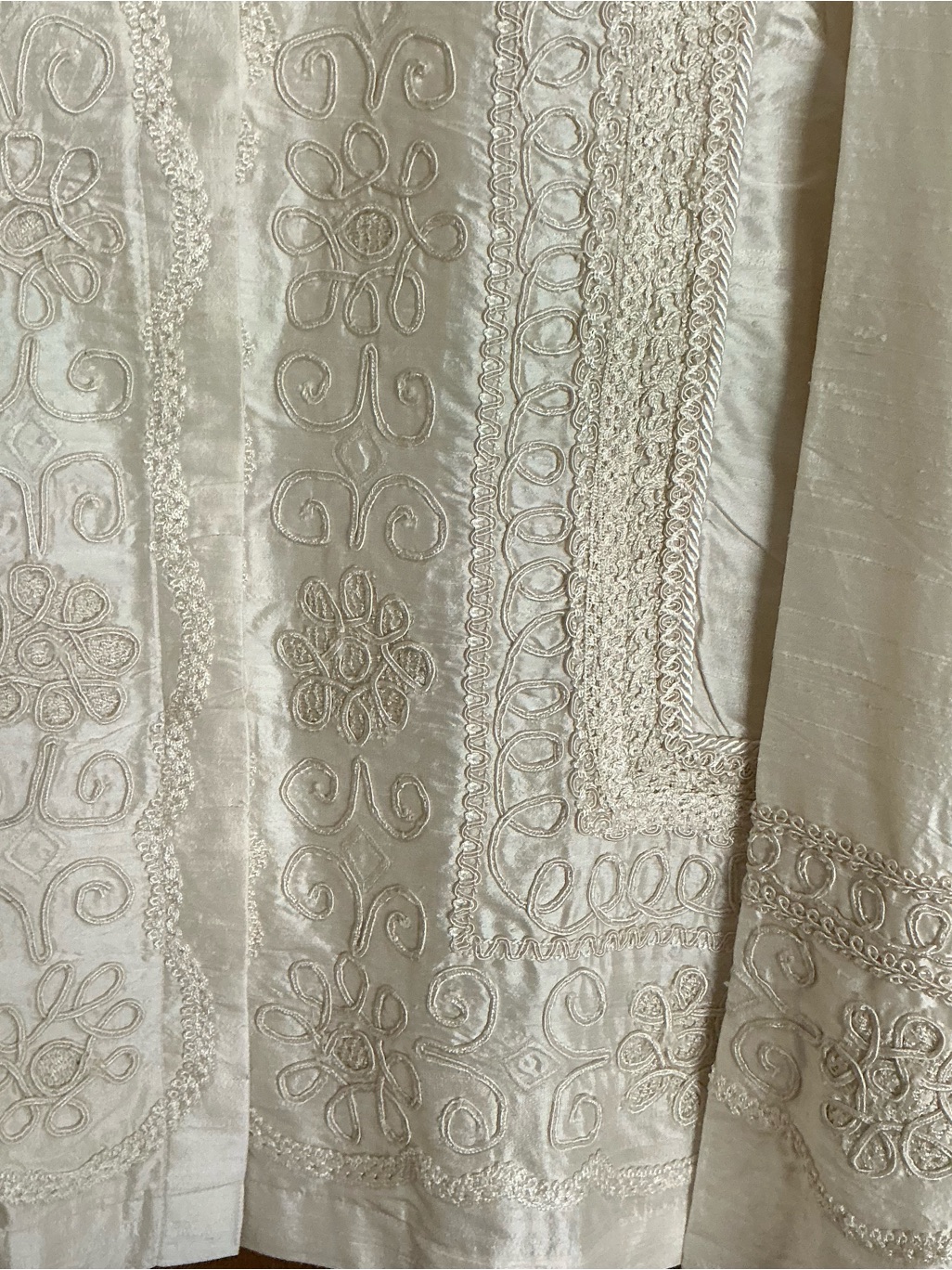 Vtg Nwt Coldwater Creek Whimsy Embroidered 100% Raw Silk Shacket Top Ivory L — image 2 of 8